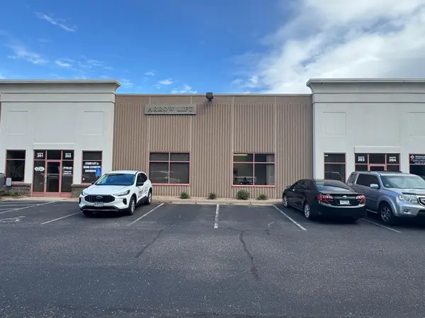 1550 91st AVE NE #203, Blaine, MN 55449