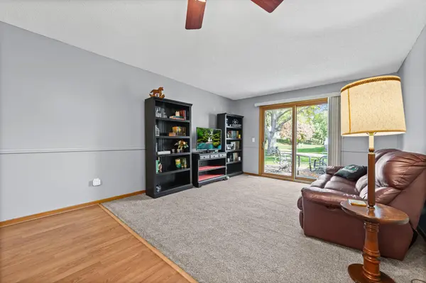 14872 Embry PATH, Apple Valley, MN 55124