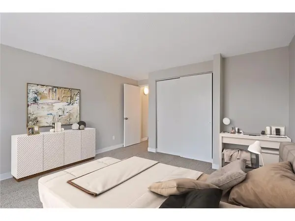 924 21st AVE S #5, Minneapolis, MN 55404