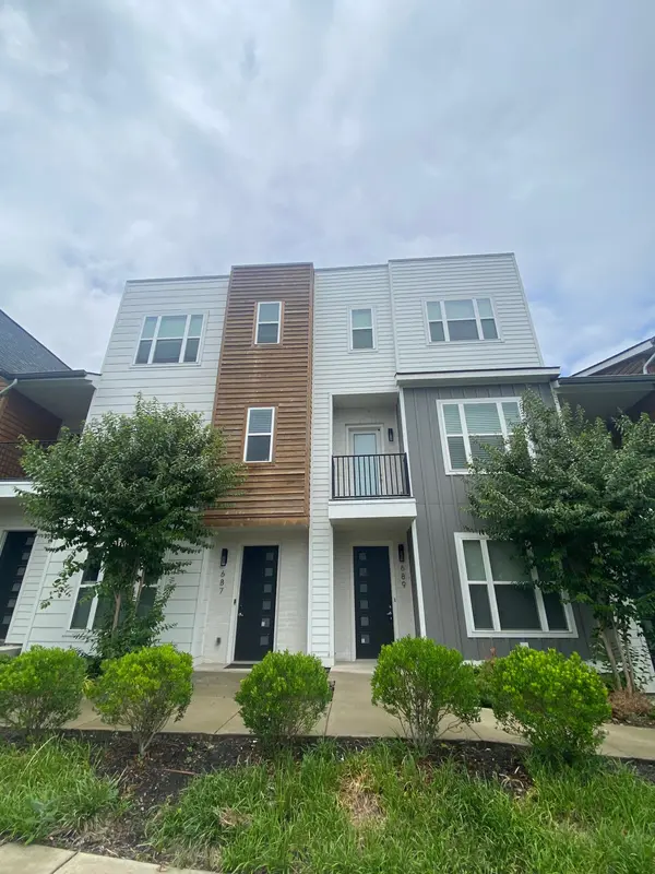 689 Vernon Ave, Nashville, TN 37209