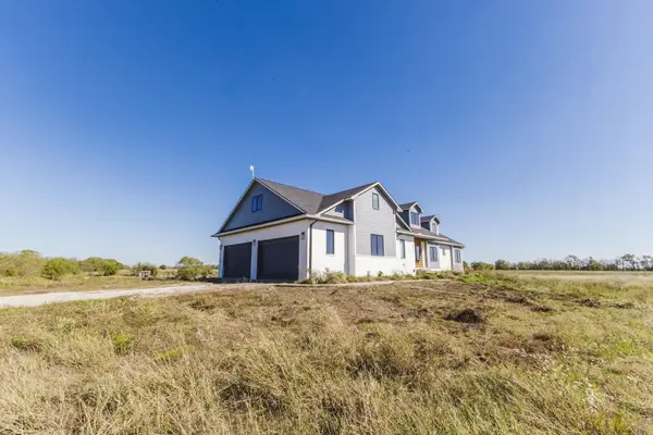 18260 SW Prairie Creek, Rose Hill, KS 67133