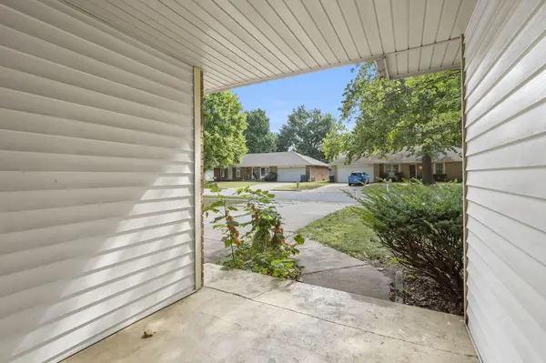 3259 S Elmira AVE, Springfield, MO 65807