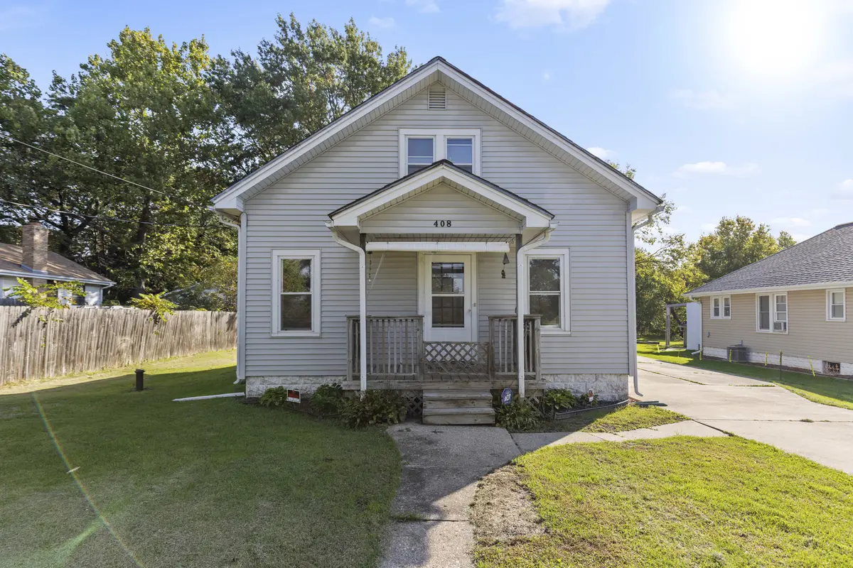 408 Daisyfield RD, Rockford, IL 61102