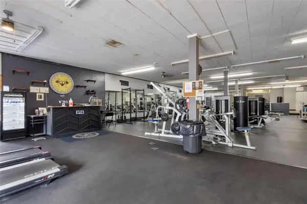 220 N MAIN ST, Trenton, FL 32693
