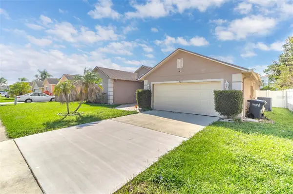 428 ACACIA TREE WAY, Kissimmee, FL 34758