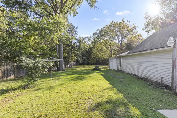 408 Daisyfield RD, Rockford, IL 61102