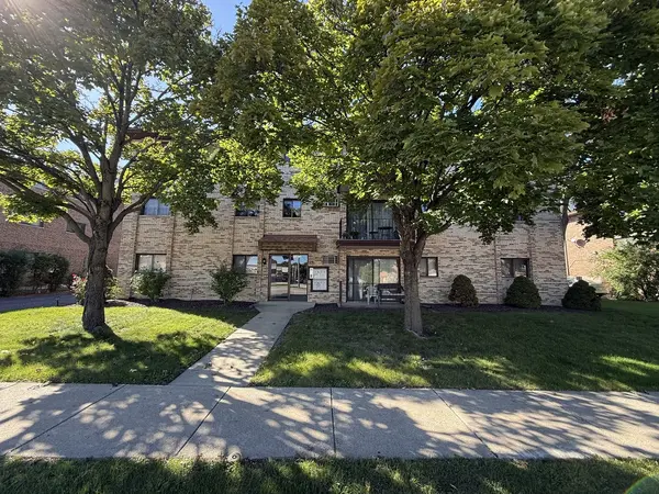 10912 Central AVE #203, Chicago Ridge, IL 60415
