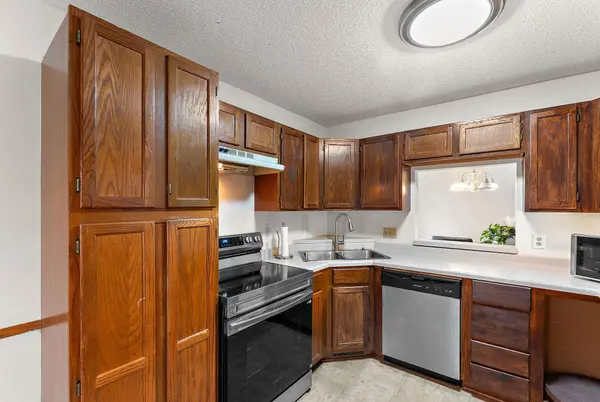 4100 3rd ST NE #103, Columbia Heights, MN 55421
