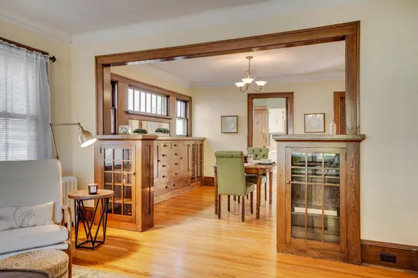 4332 Harriet AVE, Minneapolis, MN 55409