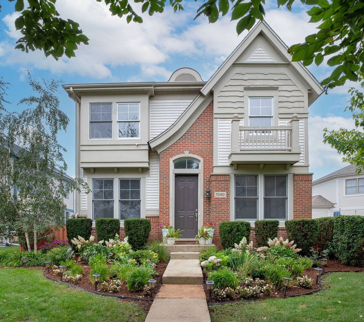 1590 Fielding DR, Glenview, IL 60026