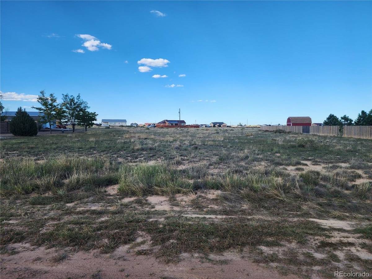 390 N Desert Cove, Pueblo West, CO 81007