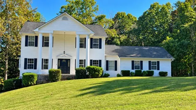 195 Knobb Hill Dr #NW, Cleveland, TN 37312