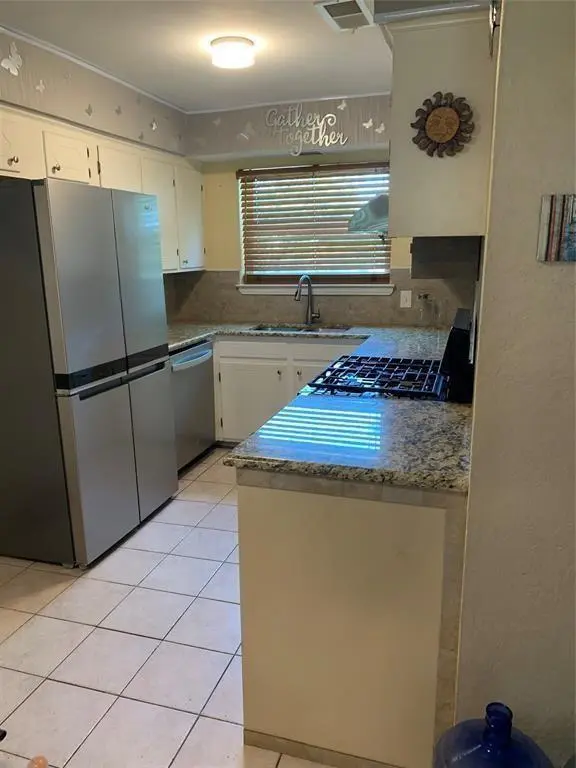 114 Barbara Way, Waxahachie, TX 75165