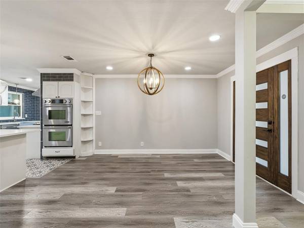 1402 Addington Street, Irving, TX 75062