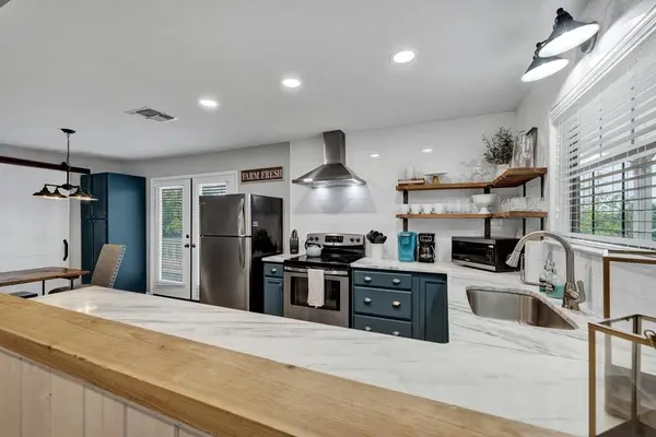247 Sunday CIR, Fredericksburg, TX 78624