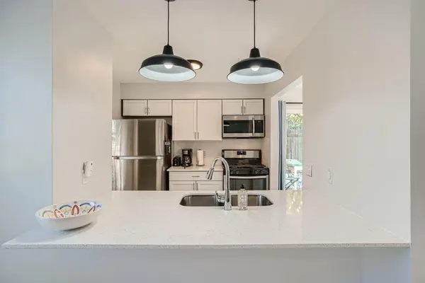 2007 Pipers Field DR #A, Austin, TX 78758