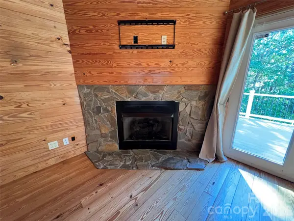 651 Dills RD, Rutherfordton, NC 28139