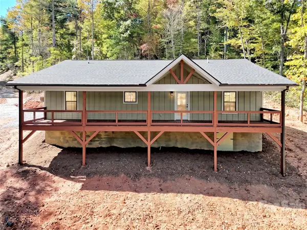 108 Payne DR, Zirconia, NC 28790