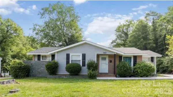 1022 Delmar LN, Charlotte, NC 28217