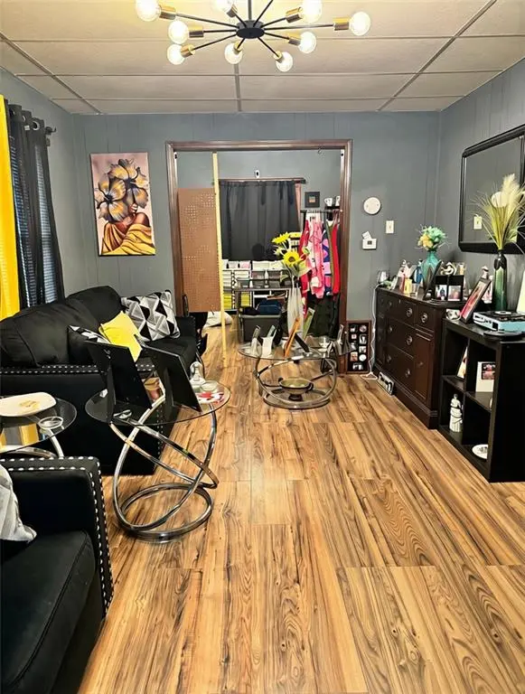 3335 Wabash AVE, Kansas City, MO 64109
