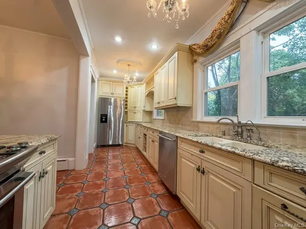 375 Park AVE, Yonkers, NY 10703
