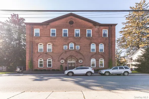 21 Idlewild AVE #8, Cornwall On Hudson, NY 12520