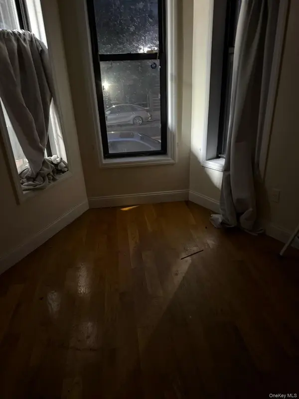 555 W 183rd ST, New York (manhattan), NY 10033