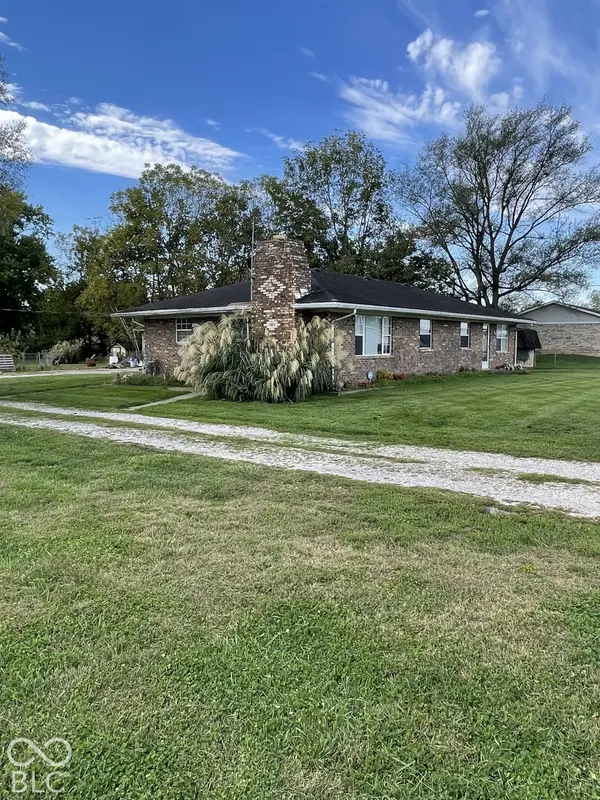 889 E South ST, Martinsville, IN 46151