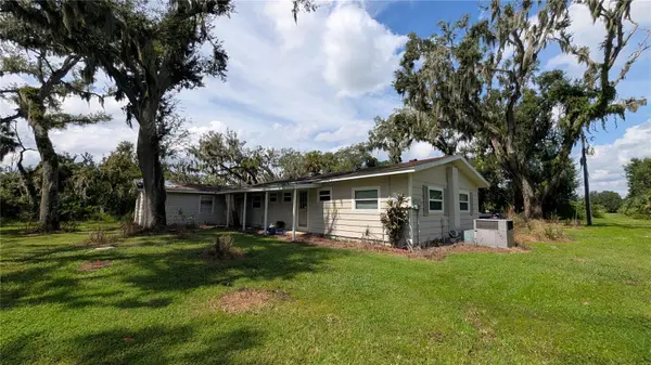 4003 57TH ST E, Palmetto, FL 34221