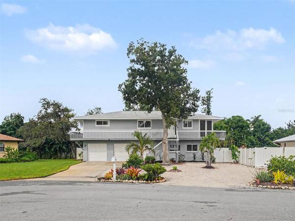 2208 78TH ST W, Bradenton, FL 34209