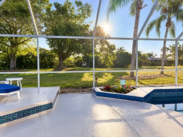 393 VISTA WOOD DR, Venice, FL 34293