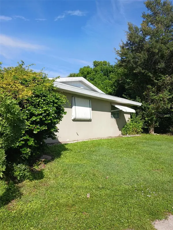 8402 FAY AVE, North Port, FL 34287