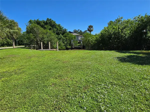 1125 MARLIN DR, Punta Gorda, FL 33950