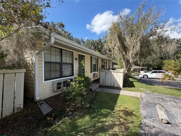 2490 SW 14TH DR #11, Gainesville, FL 32608