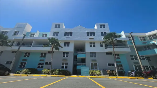 CHALETS DE LA PLAYA 178 CARIBE ST. #178, Vega Baja, PR 00693