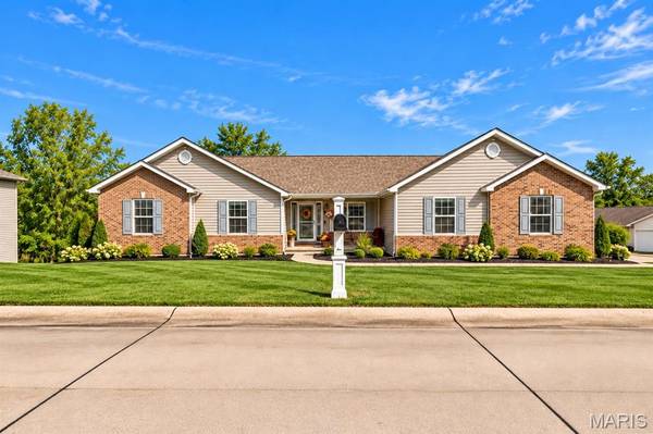 224 Washington Heights DR, Washington, MO 63090