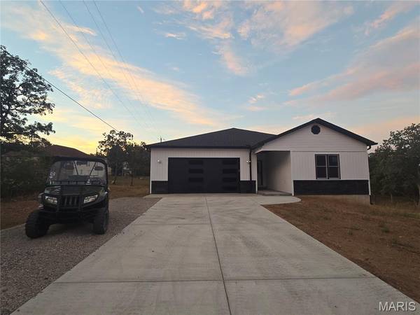777 Maggie CIR, Bonne Terre, MO 63628