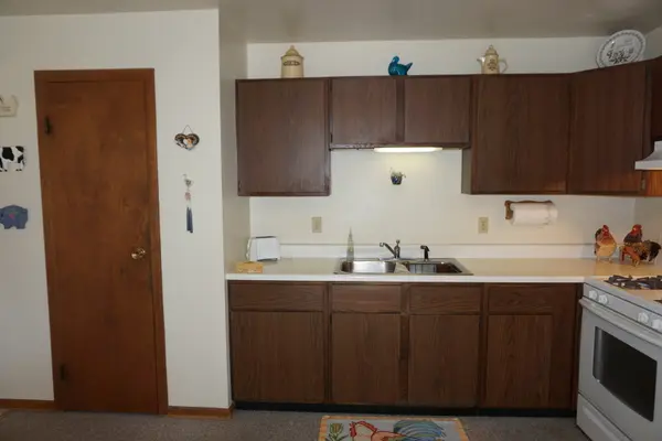 420 Sassafras DR, Valparaiso, IN 46385