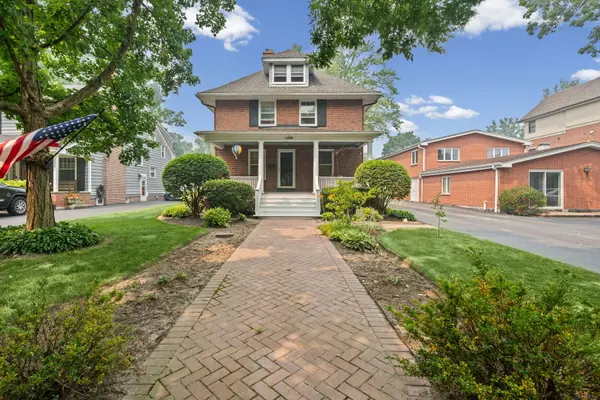 1538 Oakwood AVE, Highland Park, IL 60035