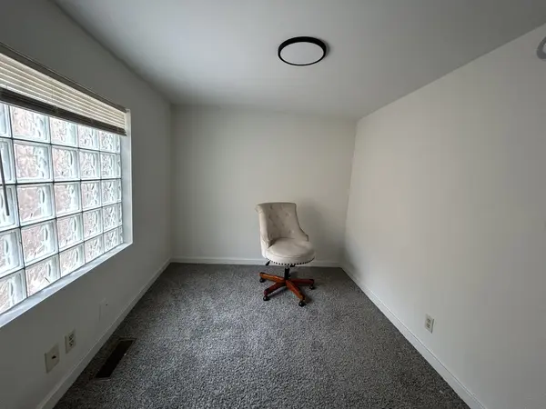 1246 N State Pkwy #2, Chicago, IL 60610