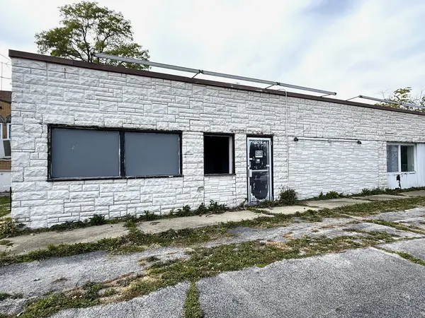 21920 E Lincoln HWY, Lynwood, IL 60411