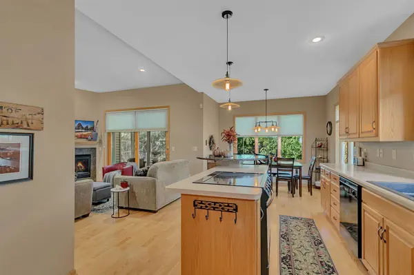1558 Katrina CT, Saint Cloud, MN 56301