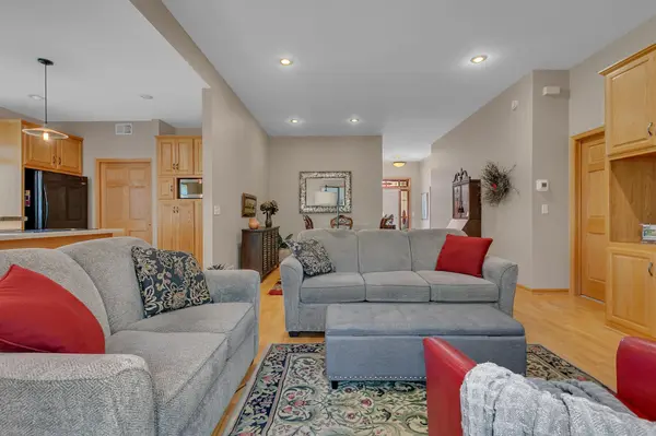 1558 Katrina CT, Saint Cloud, MN 56301