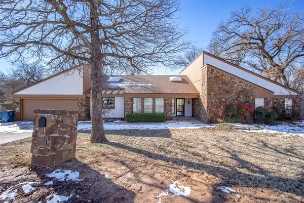 1900 Marked Tree CIR, Edmond, OK 73013