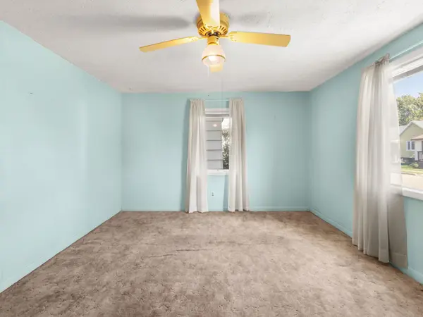 1035 SHIELDS ST, Marinette, WI 54143