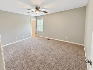 906 Hammack Dr, Nashville, TN 37214