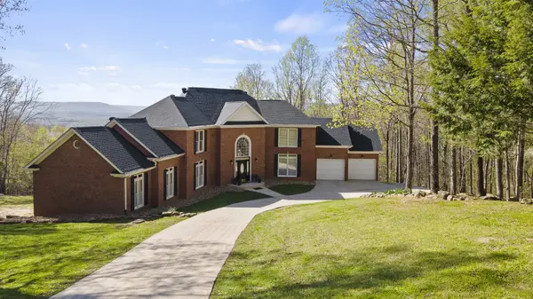 310 Bluffs Rd #S, South Pittsburg, TN 37380