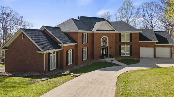 310 Bluffs Rd #S, South Pittsburg, TN 37380