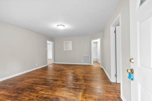 240 Robert St, Clarksville, TN 37040