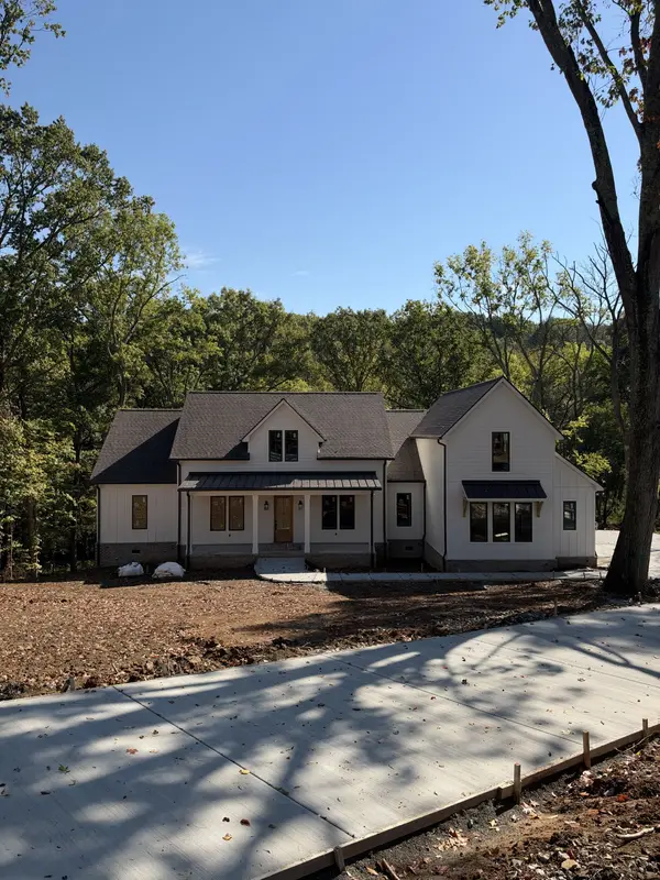 971 Palmer Rd, Lebanon, TN 37090